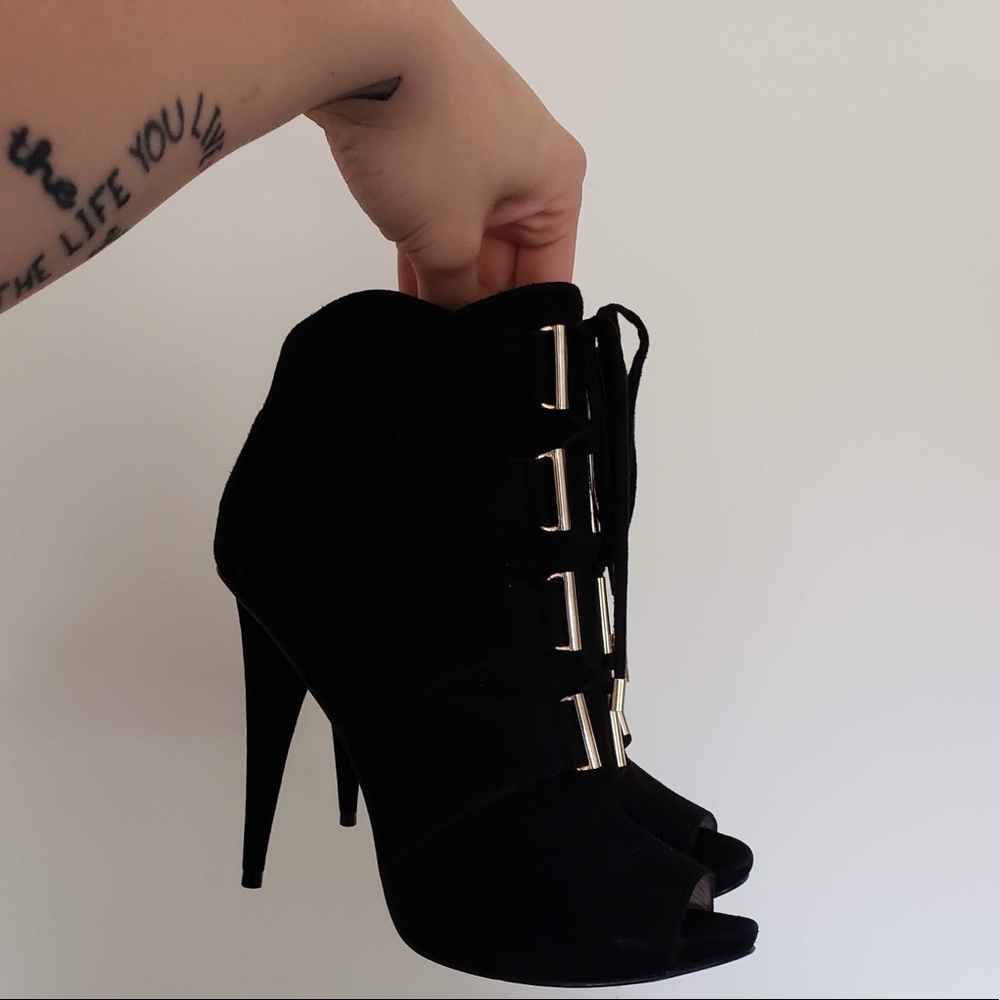 Guess Marciano Lace Up Sandal Pumps Sz 8